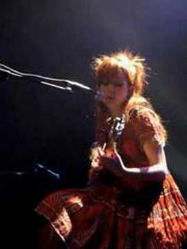 Catherine Anne Davies - Long Year (live)