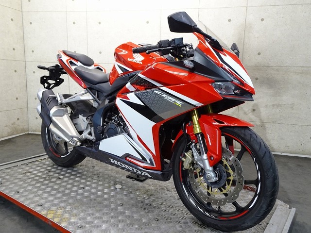 cbr250 mc51 2017年式 中古相場もわかる! ホンダ「CBR250RR」歴代モデル図鑑【MC51:2017~2025