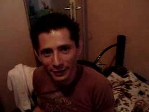 Cuidando al pq de Efren...