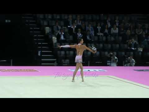 Monika MICKOVA (CZE) ball - 2011 Montpellier worlds Qualifs