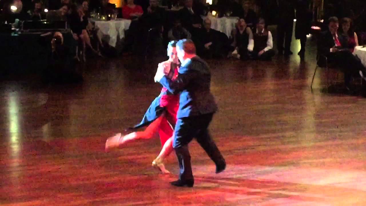 Leonel Mendieta y Natalia Hassan 2/4 Tango Milonga