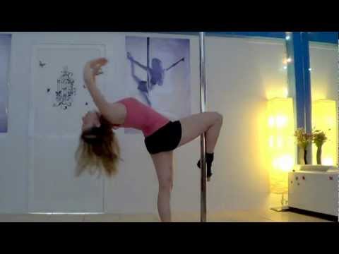 07.Thess Pole Show 2 - Pole Art - Ria