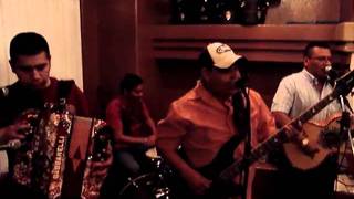 la rubia y la morena