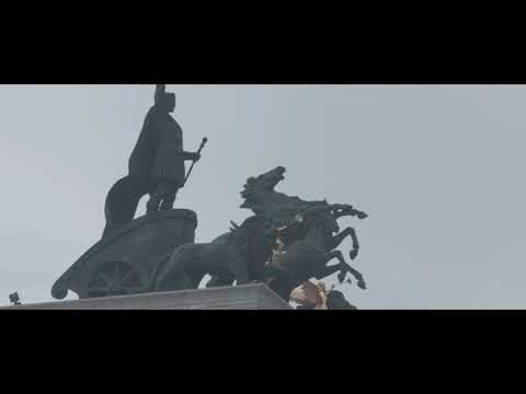 A Minute of Calm and Coffee at Cafe Mary Grace | ArcoVia City