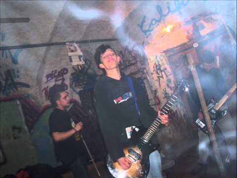 RADIOAKTIVNA SPERMA- nije mi važno -prva snimka ikad napravljena.wmv