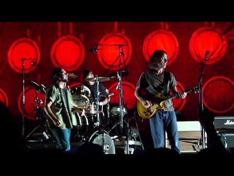 Pearl Jam - Johnny Guitar - 9.22.09 Seattle, WA