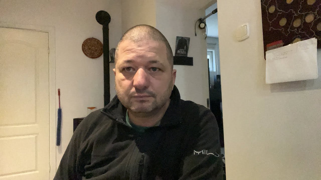 ŁYSY WAŁKARZ Z JELENIEJ GÓRY MÓWI SWOIM DARCZYŃCOM MAM WAS W DUPIE !