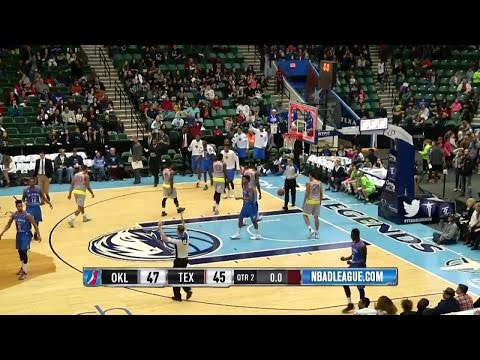 JP Tokoto II beats the buzzer vs. the Legends