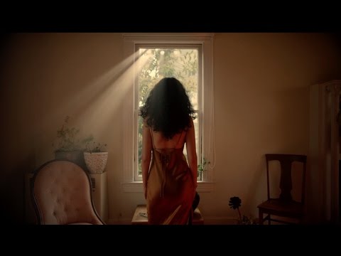 Sabrina Claudio - Confidently Lost (Official Video)