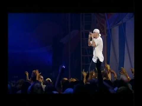 Eminem - Cleaning Out My Closet ( Live In Detroit )
