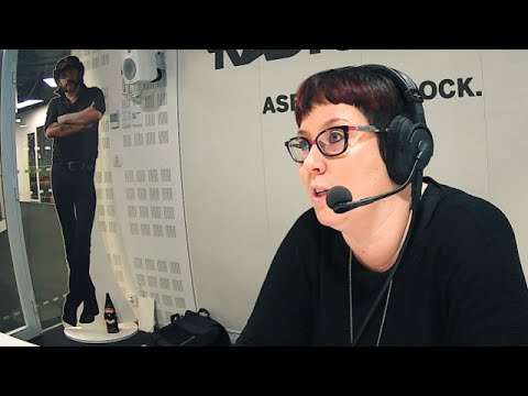 Vasemmiston presidenttiehdokas Merja Kyllönen on rauhan asialla - EU:n pitää muistaa juurensa