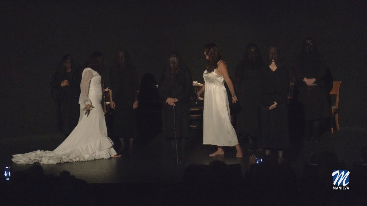 ‘La Casa de Bernarda Alba’ por la Escuela de Teatro vuelve a ser un éxito