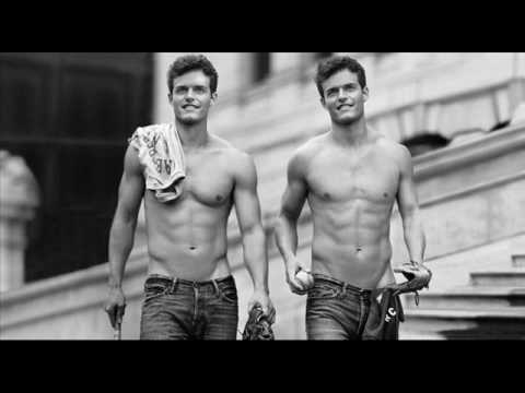 Turn It Out - Jeanie Tracy; Abercrombie & Fitch Store Music.