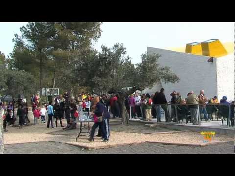16/02/12 – Entrega a ANEMONA de los 2.324 € recaudados en la III Marcha contra el Cáncer.