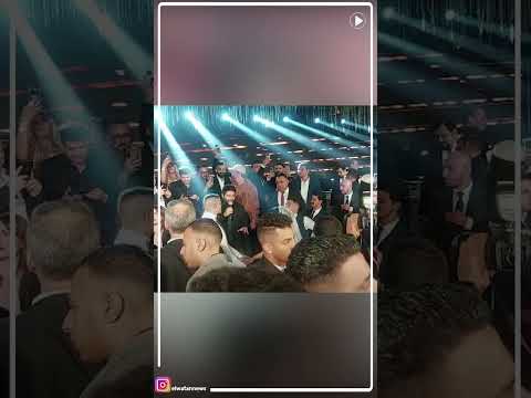 تامر حسني يغني «حلو المكان» في حفل زفاف حسن شاكوش
