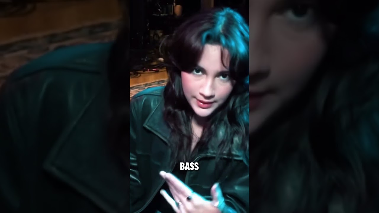 #ale #thewarningrockband #bass #pedalboard