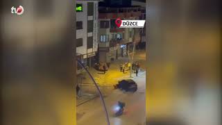 Kontrolden Çıkan Otomobil İşletmeye Çarptı