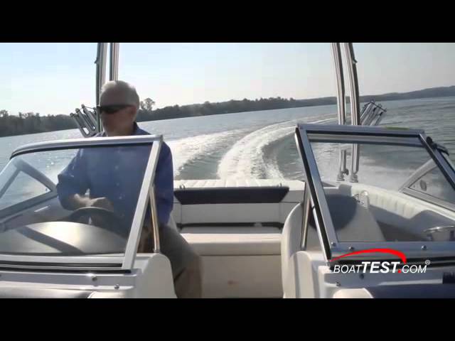 Bayliner - How to Drive and Dock a Boat