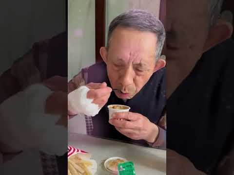 เปลี่ยนเมนูเคเอฟซีเป็นขิง เพื่อแกล้งปู่  #ตลก