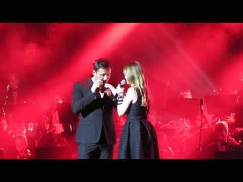 Cécilia Cara, Laurent Ban 3h a Paris / Aimer14/11/2016 Moscou