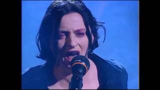 02  The Carny (Deszczowy klaun) - Agnieszka Matysiak