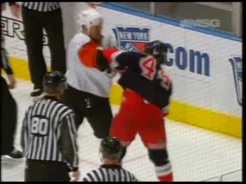 Ben Eager vs Ryan Hollweg Jan 4, 2007