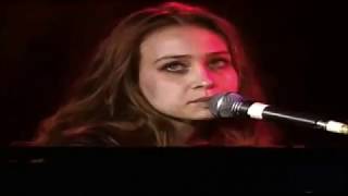 Fiona Apple - Live &quot;Sullen Girl&quot;