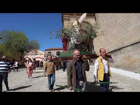 Procesión del Via Crucis en Lumbrales