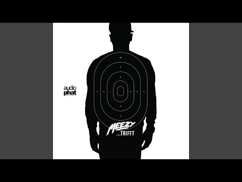 Intro (feat. Jonesmann)