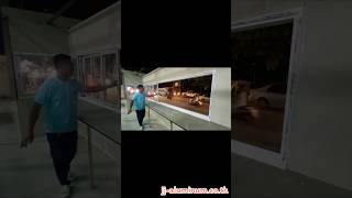 หน้าต่างบานเลื่อนแบ่งแปดเปิดกลางและอิสระ หน้าต่างบานเลื่อนสลับ