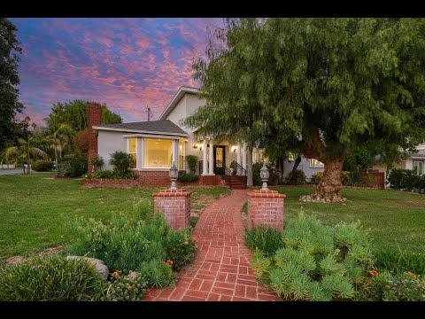 941 Chehalem Rd | Elegant Corner-Lot Colonial in La Cañada Flintridge | Los Angeles