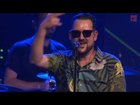 jump around - ramon feat. carl avory