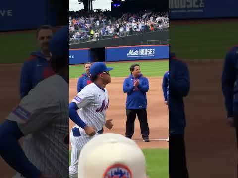 Citi Field is LOUD for Juan Soto at Mets' home opener #shorts