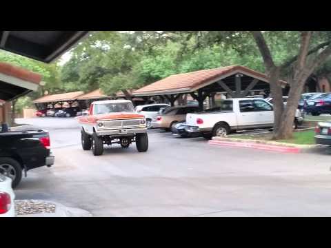 1972 Ford F250 SkyJacker Lift Kit