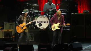 Tom Petty And The Heartbreakers - Rockin' Around (With You)(Philadelphia,Pa) 7.1.17