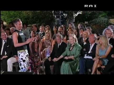 Meryl Streep e Giovanni Vernia (Jonny Groove)