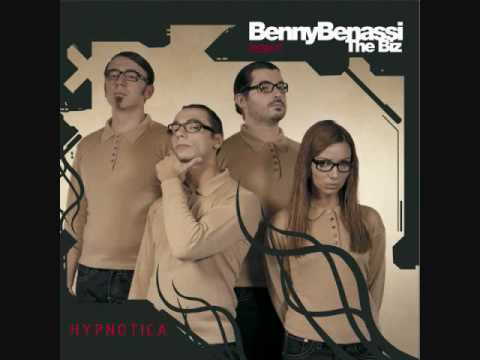 Love Is Gonna Save Us - Benny Benassi - Hypnotica