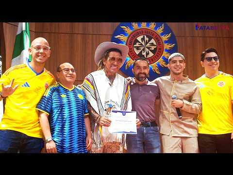 DAYRO MORENO recibe RECONOCIMIENTO de la Universidad Santo Tomás de Villavicencio
