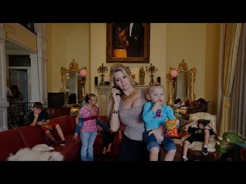 The Queen of Versailles (Trailer)