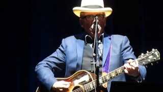 Elvis Costello - Either Side of the Same Town  (Paris, 20 October 2014)