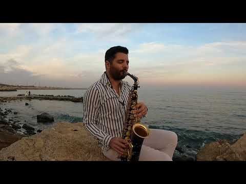 Wave a Little Light (feat. Wendy Lewis) - Mr. Saxobeat Impro