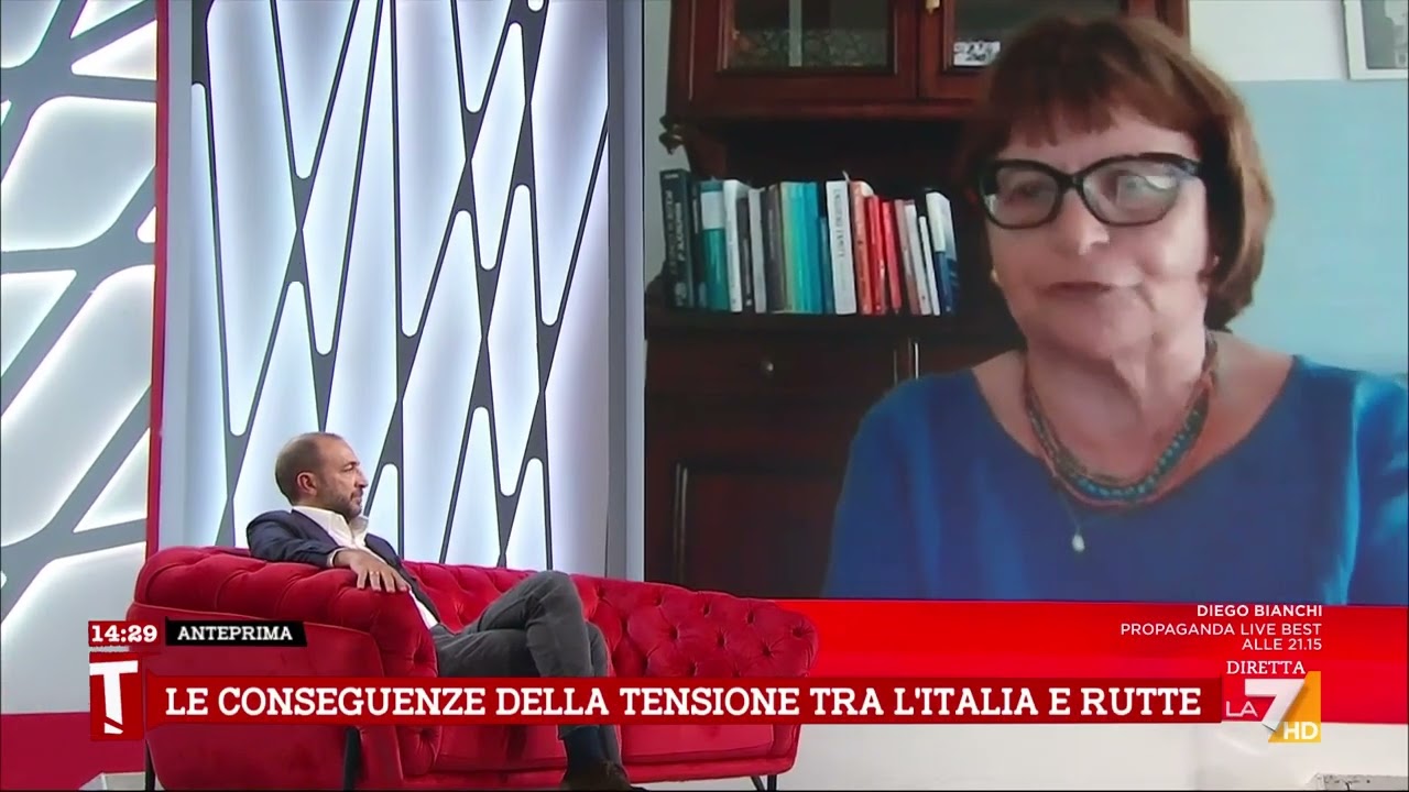 Nadia Urbinati: "Attacco all'Iran illegale, la logistica serve alle guerre"