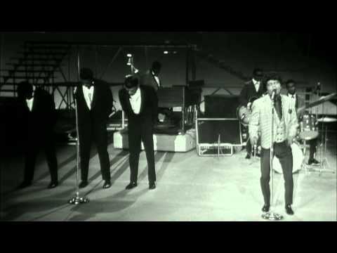 James Brown performs "Prisoner of Love" at the TAMI Show (Live)