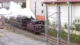 preview picture of video 'La locomotora Aurrera en Amorebieta.'