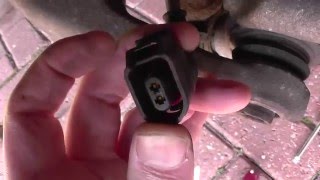 Audi A4 B8 ABS Sensor Unclipping 2008 to 2015
