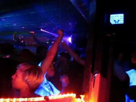 Deepgroove Live at The Dalston Superstore for Techno In My Fridge - 19-3-2010.avi