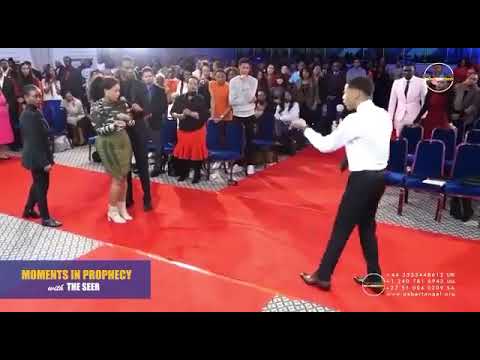 Watch||  Pastor drops mic after powerful prophecy