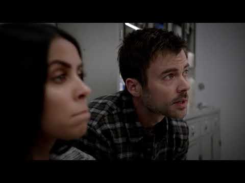 Zeke gets help for Saanvi - Zekaela 2x09