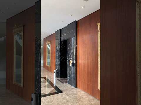 Esse hall de entrada do Palazzo Lumini, é um espetáculo! 🥂🍾