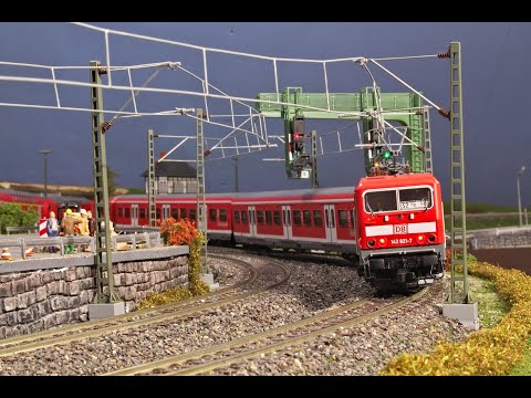 S-Bahn Wendezug x-Wagen im Einsatz auf der Modellbahn H0